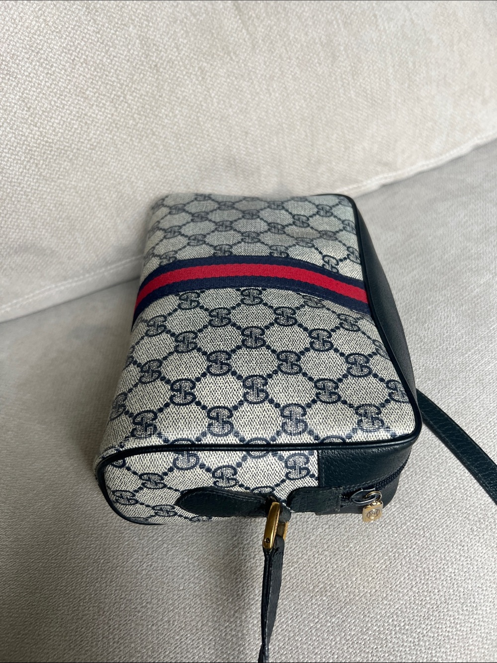 Gucci Navy, Ivory & Red GG Canvas Crossbody Bag, please see all pics - Picture 7 of 14